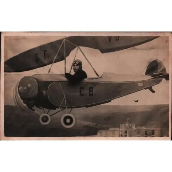 Fotoğrafçı tayyaresinde bir hatıra fotoğrafı, Rumca fotoğrafçı damgalı ve ithaflı, 14x9 cm