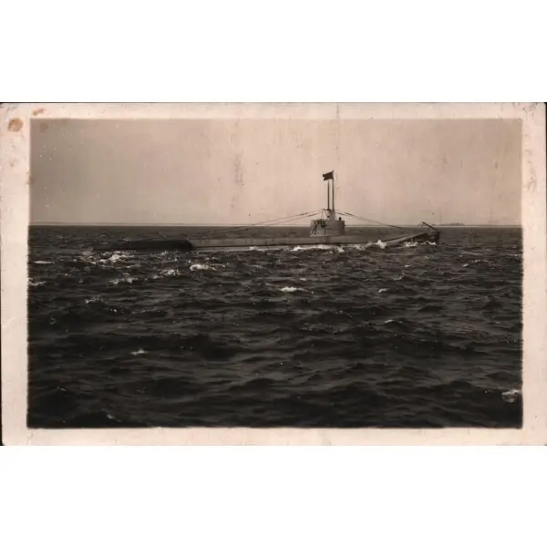 Birinci İnönü tahtelbahri [denizaltı], Foto Bureau, 9x14 cm