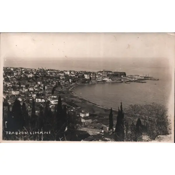 Trabzon Limanı kıyı ve şehir genel görünümü, 9x14 cm