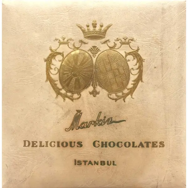 MARKİZ marka kabartmalı çikolata kutusu, 20x20x5 cm