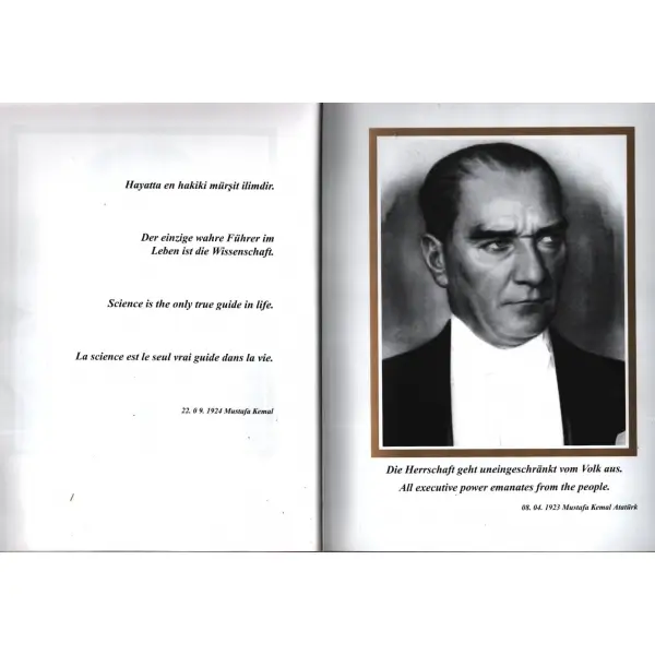 Orijinal karton kutusunda MUSTAFA KEMAL ATATÜRK (2 Cilt), S. Eriş Ülger, Kulturministerium & Verlag Anadolu, 1994, 295+280 sayfa, 24x32 cm