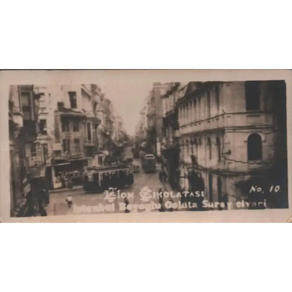 İstanbul Beyoğlu Galatasaray civarı, Lion Çikolata kartı, 5x9 cm