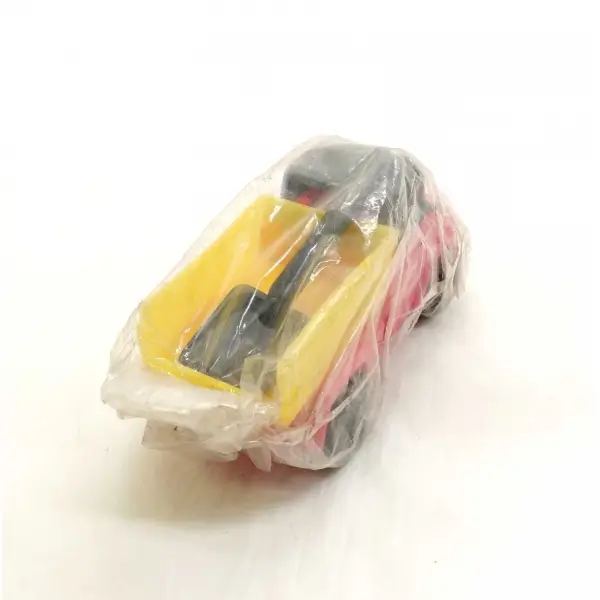 Yerli malı plastik oyuncak kamyon, 16x8x6 cm