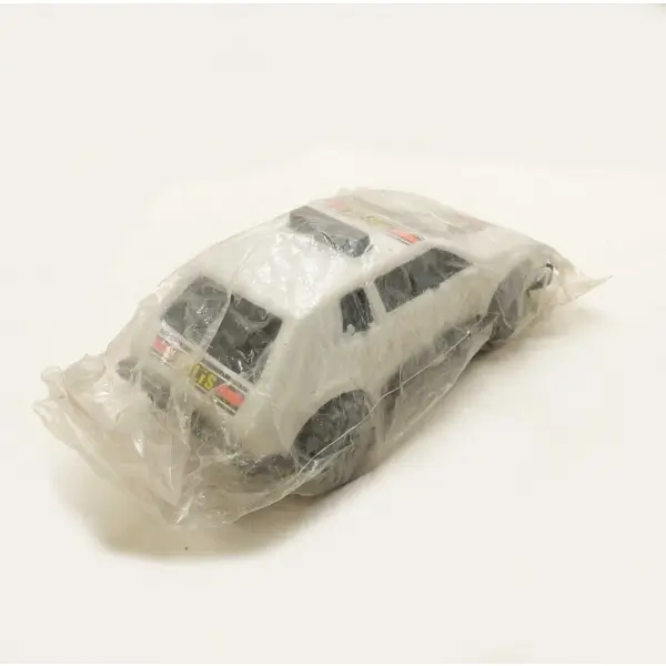 Yerli malı plastik polis arabası, 18x9x7 cm