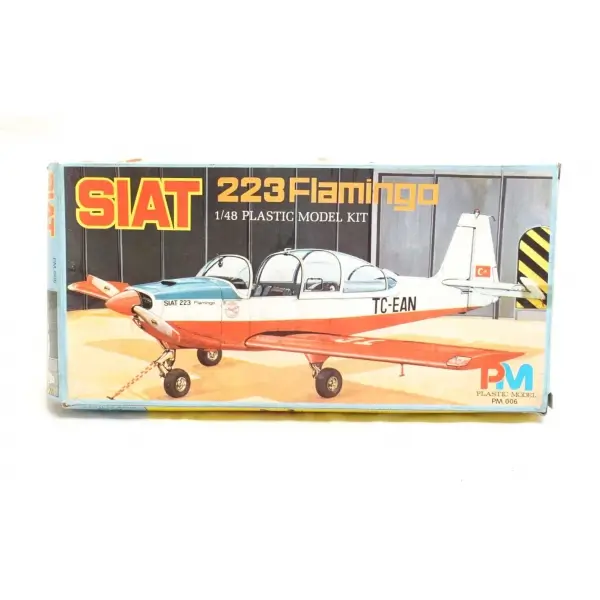 Orijinal kutusunda yerli malı plastik uçak maketi, ´´SIAT 223 Flamingo 1/48´´, Plactic Model,  25x12x3 cm (kutu)