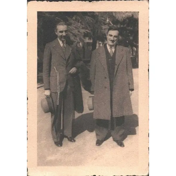 Prof. Dr. Sühey Ünver´in 9 Ekim 1936 tarihli fotoğrafı, 8x11 cm...