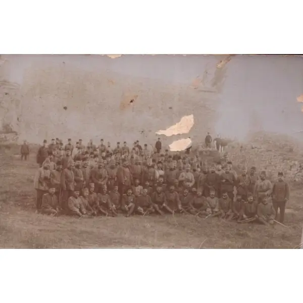 Türk askerlerinin hatıra fotoğrafı, 14x9 cm...