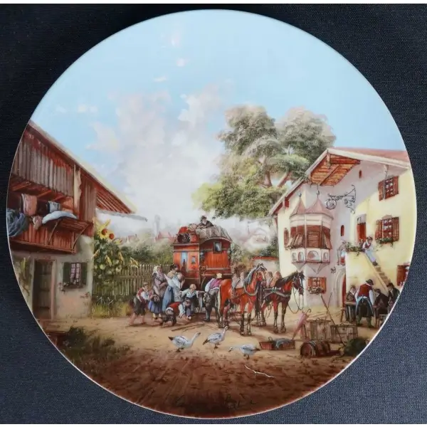 Alman malı ´´Seltmann Weiden´´ marka, elle renklendirme köy ve at arabası konulu porselen duvar tabağı, orijinal kutusu ile birlikte, ürün numarası: L 6695, çap 19 cm...