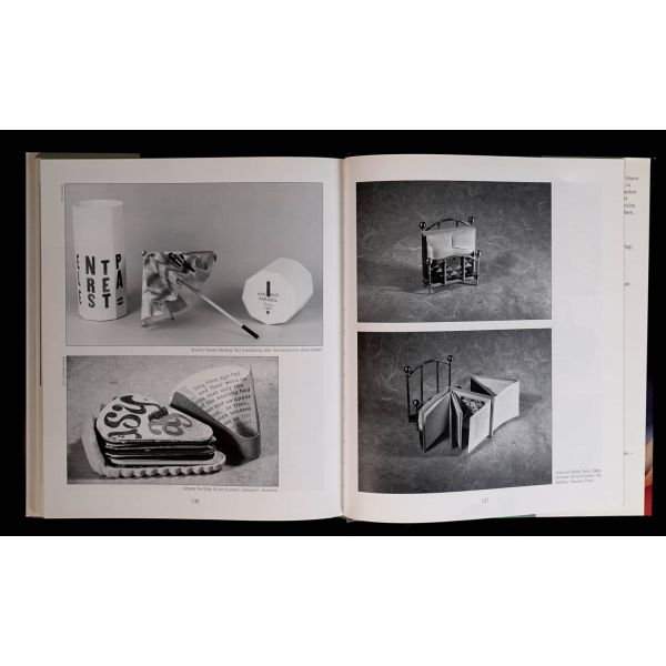 Geleneksel teknikler ve deneysel tasarımlarla cilt örnekleri: BUCHBINDER, Shereen LaPlantz, 1995, Verlag Paul Haupt, 144 sayfa, 22x26 cm...