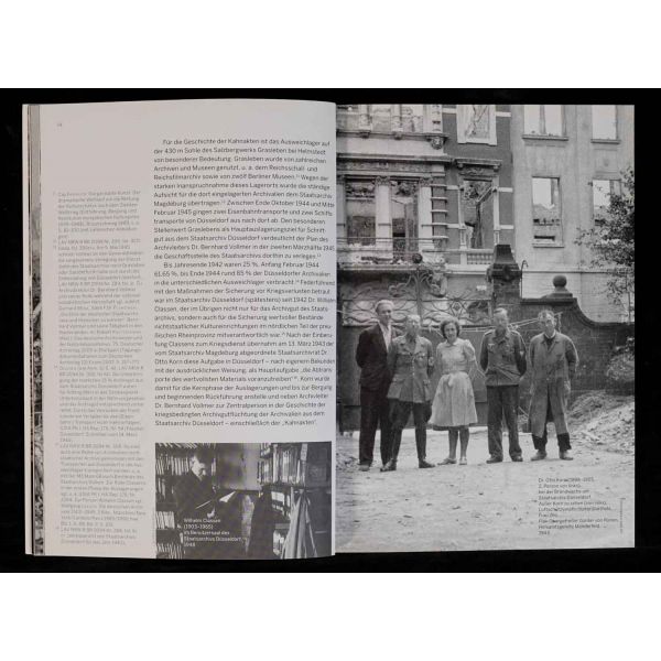 Mart 1945´te mavnalarla nakliye edilirken denizin dibini boylayan Alman Devlet Arşivine ait belgelerin restorasyon çalışmalarına dair Almanca kitap: GESUNKENE SCHATZE DIE KAHNAKTEN, Johannes Kistenich, Landesarchiv Nordrhein-Westfalen, 55 sayfa, 17x24 cm...