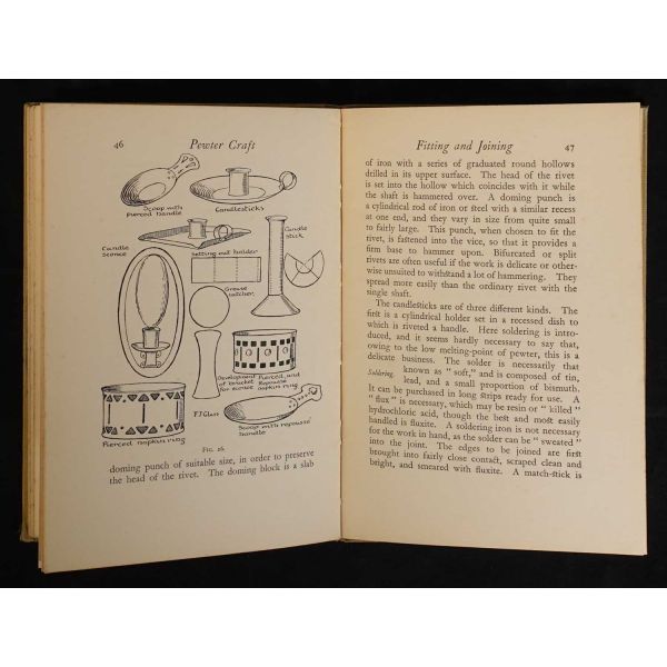 Öğretmenler, öğrenciler ve zanaatkârlar için pratik el sanatları dersleri: THE ARTISTIC PRATICAL HANDCRAFT SERIES, Frederick J. Glass, 1927, University of London Press Ltd., 65 sayfa, 14x20 cm...