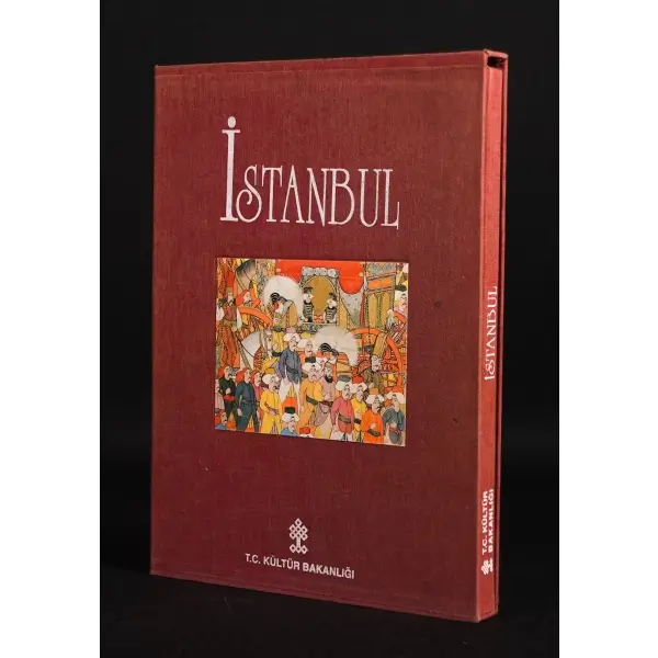 İSTANBUL, 1993, Ankara, T.C. Kültür Bakanlığı Yayınları, 192 sayfa, 22x30 cm...