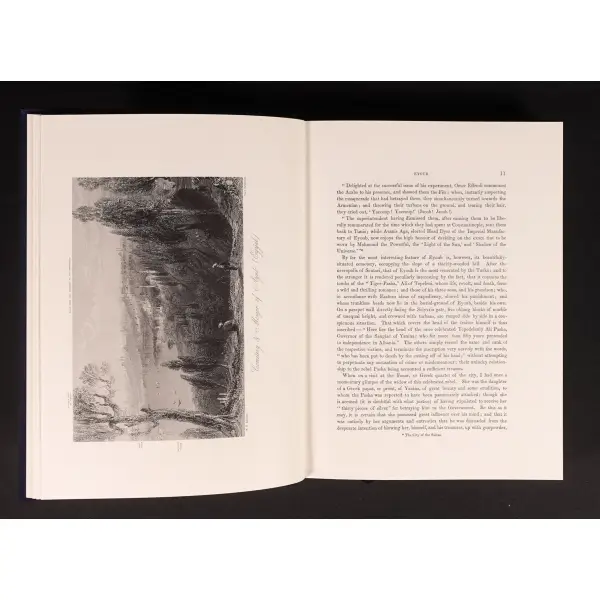 THE BEAUTIES OF THE BOSPHORUS, Julia Paradoe, 2010, İstanbul, Türkiye İş Bankası Kültür Yayınları, 172 sayfa, 20x28 cm...