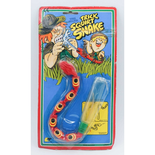 Trick Squirt ´´Snake´´ yılan formunda su fışkırtan şaka oyuncağı, 28x15 cm...