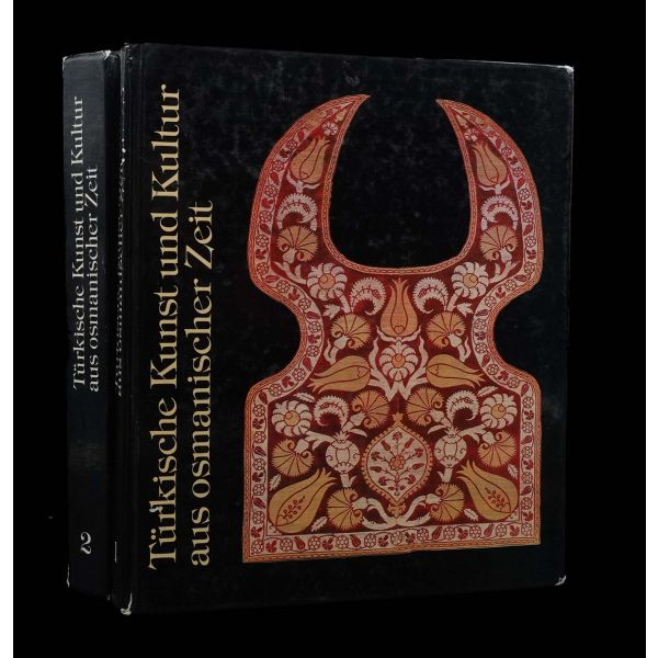 TÜRKISCHE KUNST UND KULTUR AUS OSMANISCHER ZEIT (1 ve 2. cilt takım), 1985, Aurel Bonger Recklinghausen (Almanya), 398+254 sayfa, 20x24 cm...