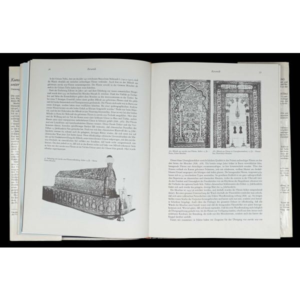 KUNST UND KUNSTHANDWERK UNTER DEN OSMANEN, Yanni Petsopoulos, 1982, C. H. Beck (Münih), 232 sayfa, 22x29 cm...