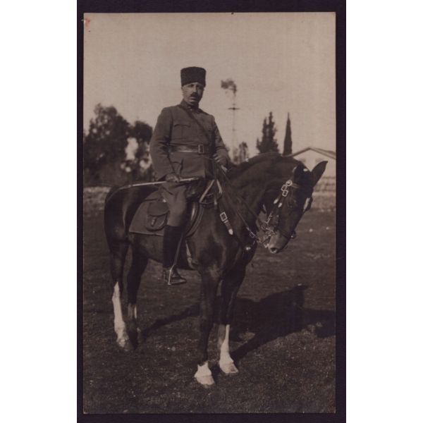 Fahrettin Altay Paşa´nın at üzerinde aldırdığı hatıra fotoğrafı, 9x14 cm...
