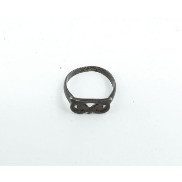 ´Mimar Sinan Güzel Sanatlar Üniversitesi´´ logolu gümüş yüzük 2 cm...