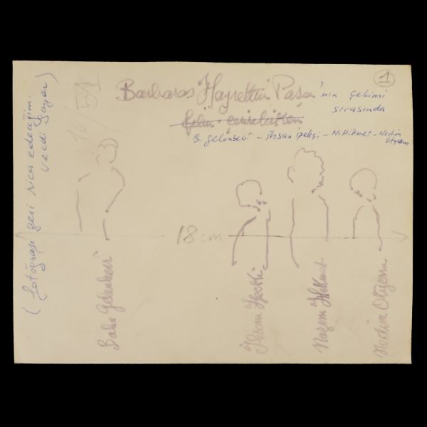 Yusuf Akçura´nın, çalışma masasında çekilmiş bir fotoğrafı, 22 Temmuz 1931, paspartusuyla birlikte 15x20 cm...