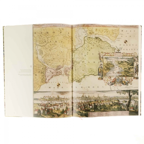 MAPS OF ISTANBUL / İSTANBUL HARİTALARI (1422-1922), Ayşe Yetişkin Kubilay, 2010, Denizler Kitabevi, 255 sayfa, 31x41 cm...