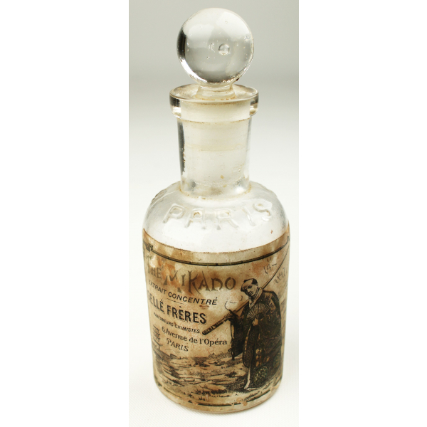 Gelle Freres parfüm şişesi, Paris üretim, etiketi eksiksiz üzerinde, 11,5x4cm