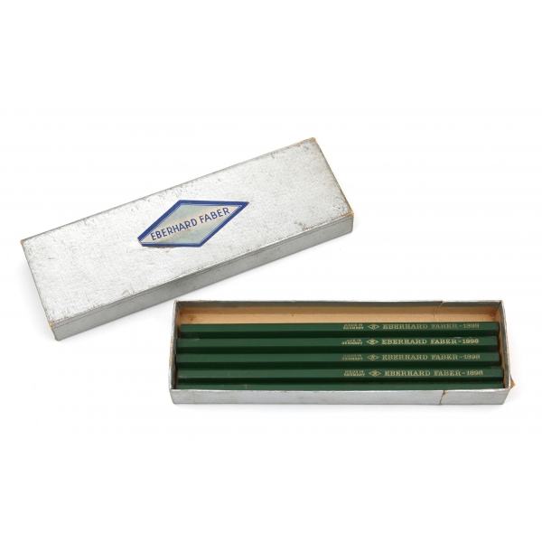 Eberhard Faber marka karton kutusunda açılmamış kurşun kalem seti, 18x6x2 cm