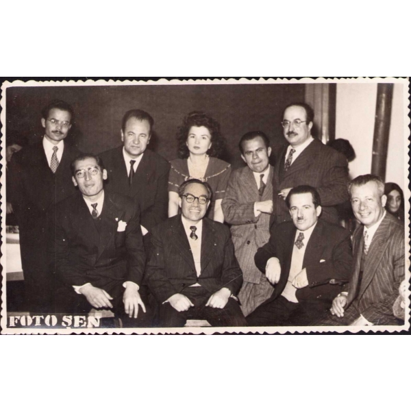 Yazar ve Edebiyat Tarihçisi Tahir Alangu ve Çevirmen Esat Onatkut orijinal fotoğraf, Foto Şen, 13x8 cm