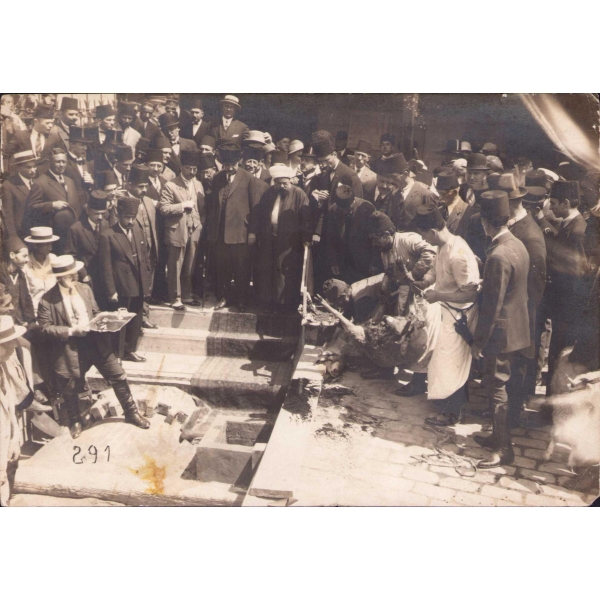 Osmanlı döneminde bir açılış törenine ait bir fotoğraf, 11x16 cm