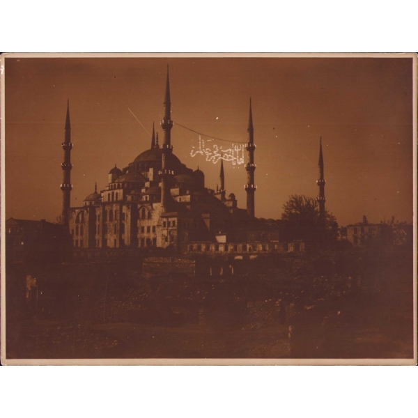 Sultanahmed Camii, Osmanlıca Mahya Asılı Vaziyette, Foto Ahmed Emin, 24x18 cm