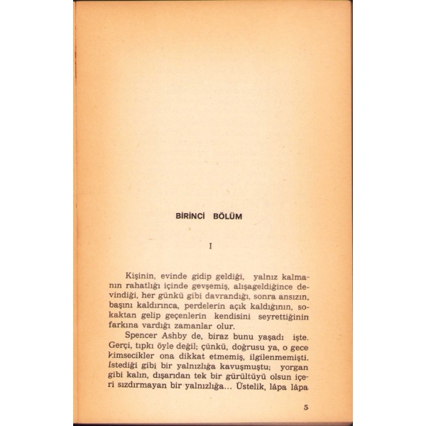 Çeviren Bilge Karasu'dan Sevgi Sanlı'ya İthaflı ve İmzalı ''Bella'nın Ölümü (Georges Simenon)'', Karacan Yayınları, Birinci Baskı: Temmuz 1981