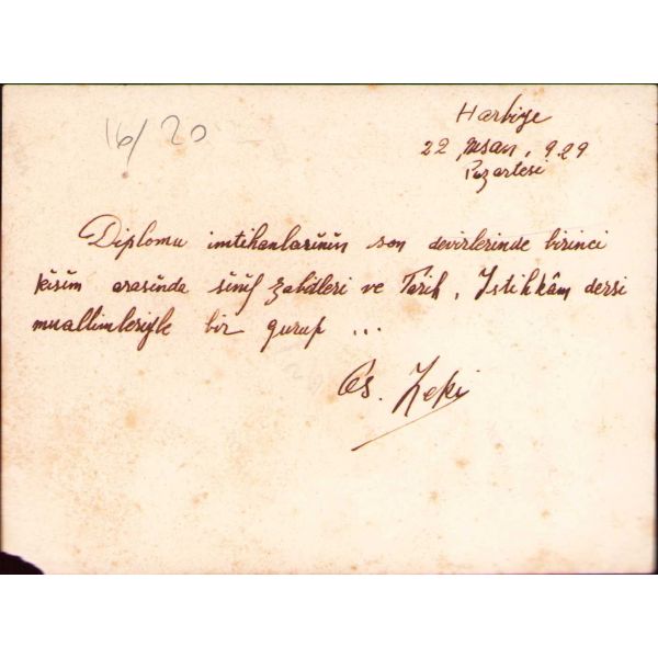 Harbiye Mektebi hatıra fotoğrafı, 1929, arkası yazılı, alt köşesi yırtık haliyle