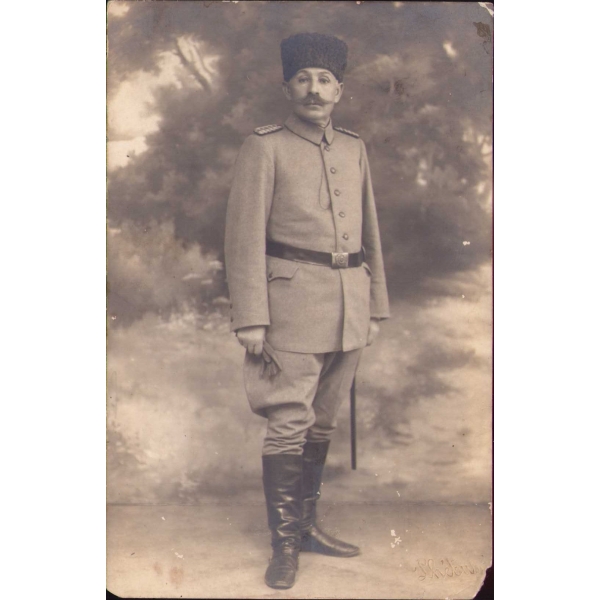 Kalpaklı Osmanlı Askeri, Phebus Fotoğrafhanesi soğuk damgalı, haliyle, 9x14 cm