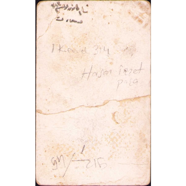 Balkan ve Birinci Cihan Harbi Kumandanlarından Hasan İzzet [Arolat] Paşa At Üzerinde, 1313 tarihli, ortadan kırık haliyle, 7x10 cm