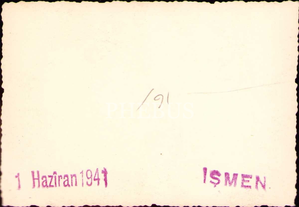 Recâizade Mahmud Ekrem'in Oğlu Yazar Ercümend Ekrem Talu, arkasında 1 Haziran 1941 damgası bulunmakta, 7x11 cm