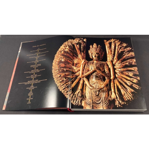 Orijinal kabında Fransızca Voyage Spirituel-Art Sacre du Musee Guimet, ed. Ertuğ&Kocabıyık, 2004, 454 s., 34x41 cm