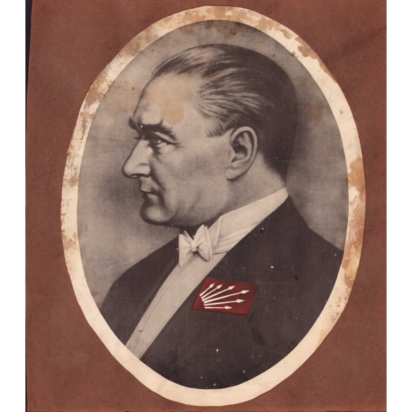 Gazi Mustafa Kemal Atatürk poster,  6 Ok yaka kartlı, 29x33 cm