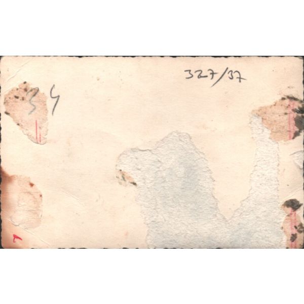 Trabzon Bakkallar Derneği pankartının görüldüğü topluluk fotoğrafı, 8x13 cm